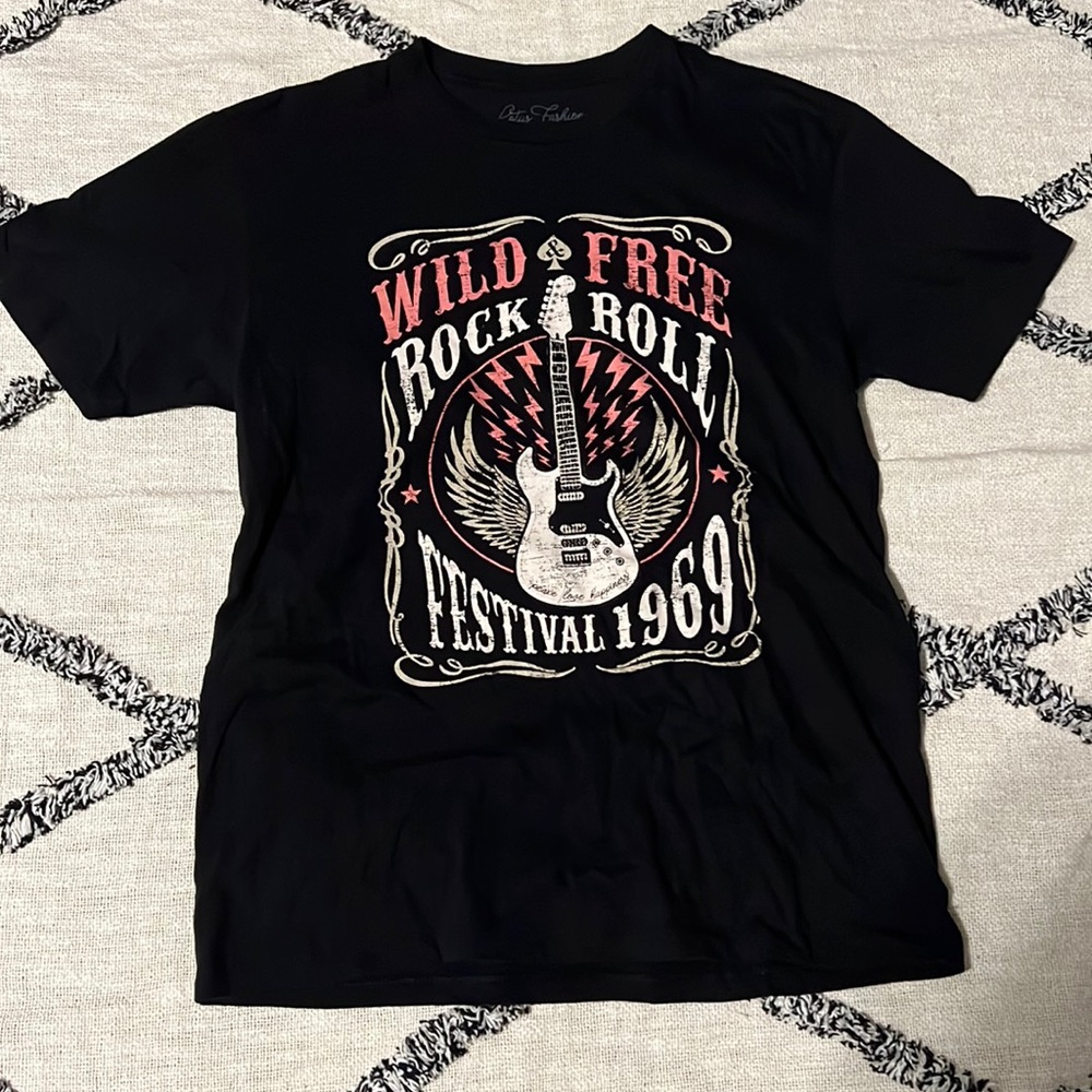Lotus Fashion Los Angeles size M black Wild & Free Rock & Roll tee